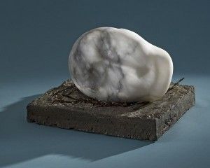 'I dreamed kind Jesus' - Wilfred Owen 1918 Italian alabaster barbed wire cncrete 30x35x23cm