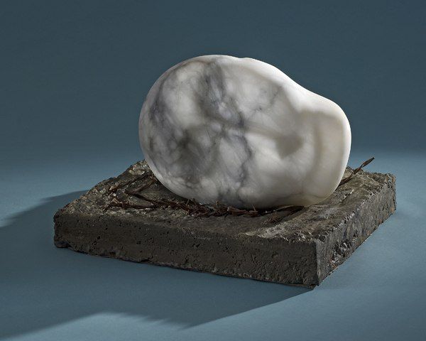 'I dreamed kind Jesus' - Wilfred Owen 1918 Italian alabaster barbed wire cncrete 30x35x23cm