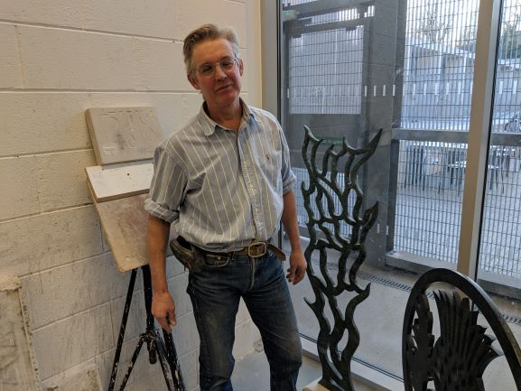 Sculptor Simon Burns-Cox